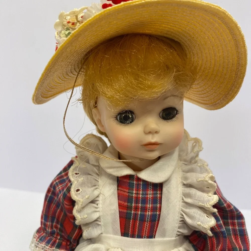 Madame Alexander McGuffey Ana Doll Kids 13 in Red Plaid Vintage Style